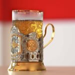“File:Podstakannik mit Gold.JPG”by Maiakinfo is licensed under CC BY-SA 3.0